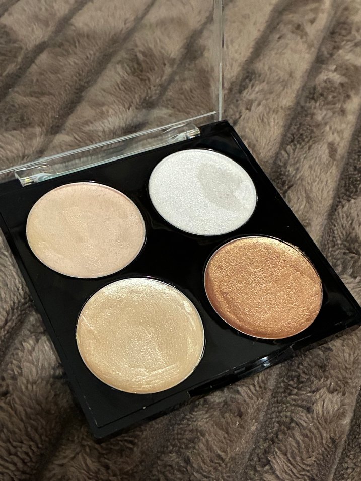 Bej Tonlu Kapatıcı ve Aydınlatıcı Paleti - Görsel 2