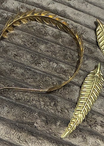 Altın Renkli Vintage Metal Yaprak Taç toka seti - Görsel 2