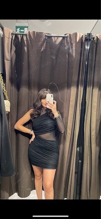 Zara Elbise