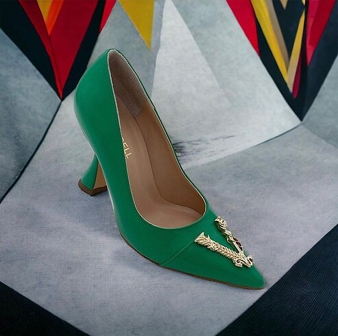 Kriste Bell Stiletto