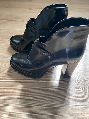 Shoe Tek WİNTAGE..Bilindik Bir Markanın Ürünüdür