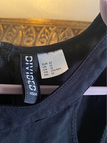 H&M ELBİSE..OMUZDAN ETEK UCUNA UZUNLUĞU 83 cm
