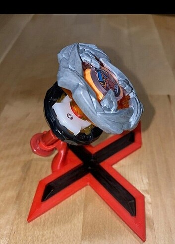 Beden Beyblade X stand