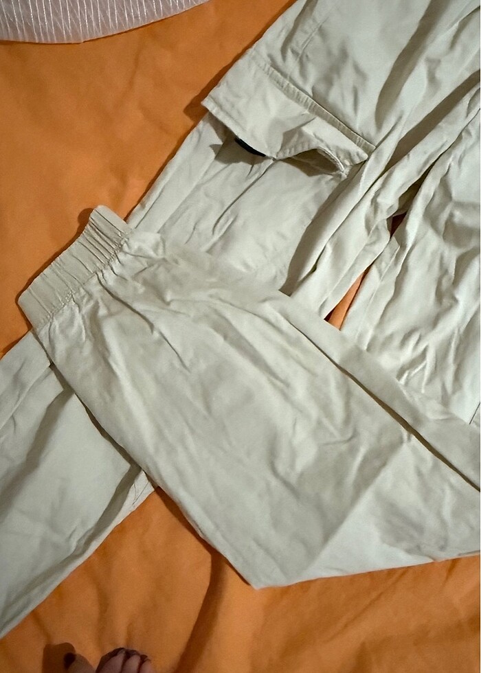 Bershka yazlık pantolon - Görsel 2