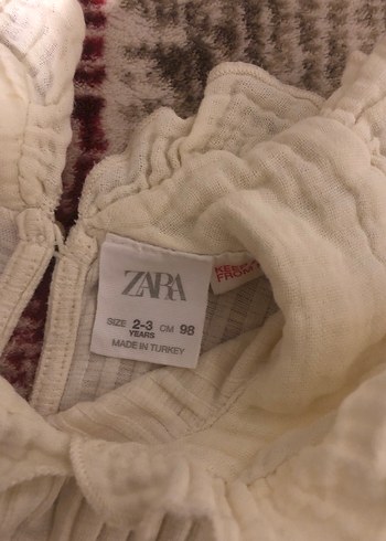 Bej Fırfırlı Kısa Kollu Bebek Body - Görsel 2