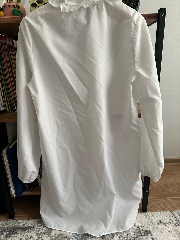 Henza Beyaz Fırfırlı Keten Kadın Gömlek - Görsel 3