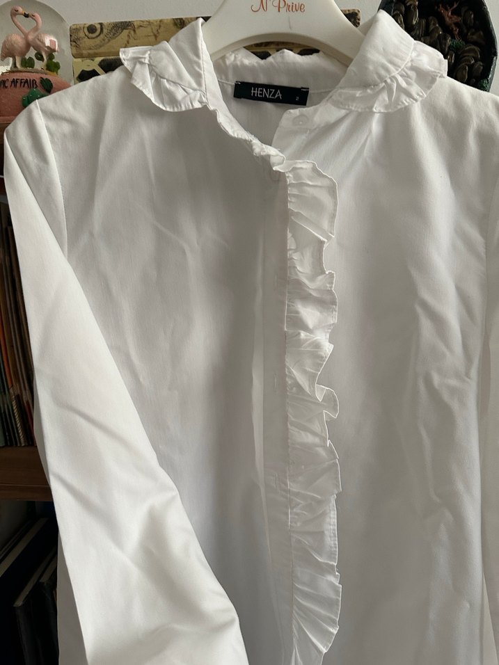 Henza Beyaz Fırfırlı Keten Kadın Gömlek - Görsel 2