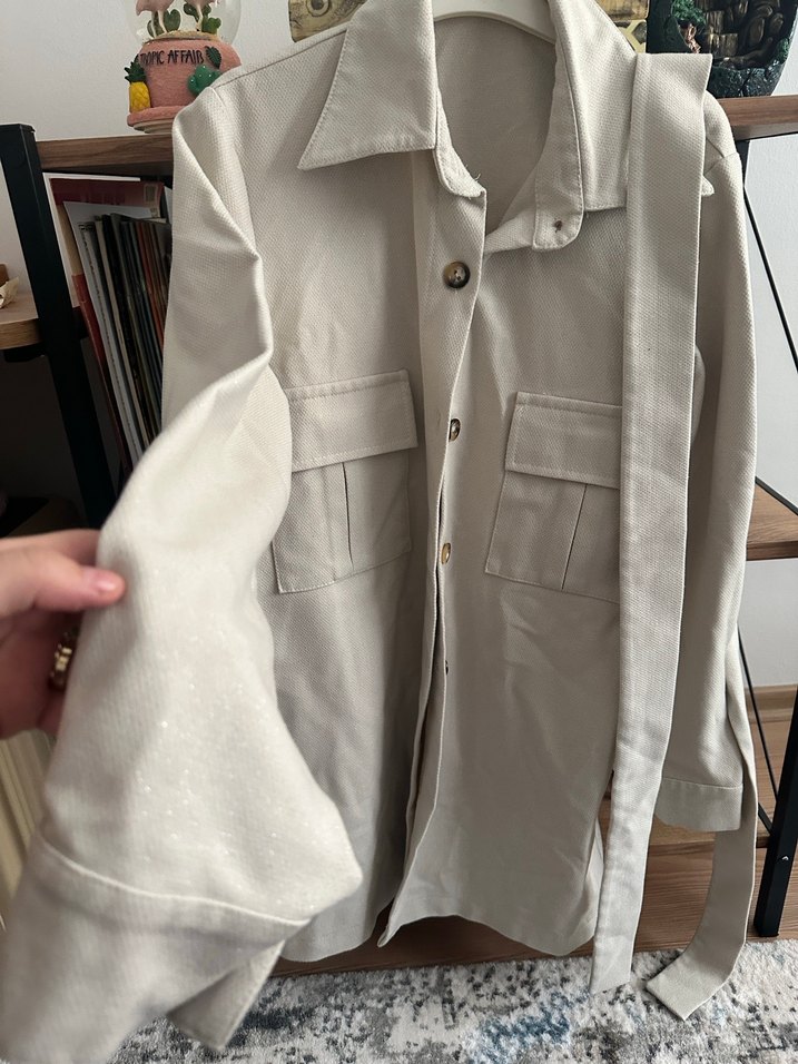 Kemerli Kalın Simli Krem Kadın Ceket - Görsel 2