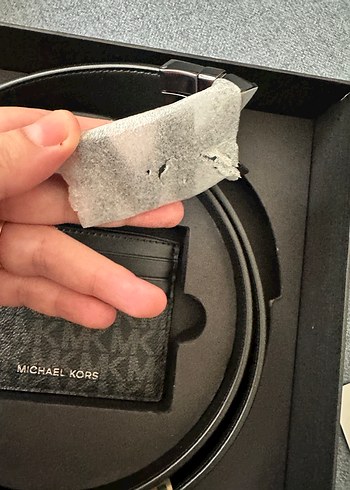 Michael Kors Desenli Siyah Cüzdan ve Kemer - Görsel 4