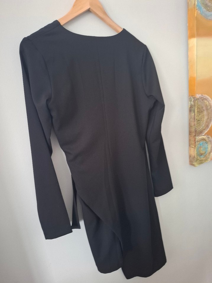 Siyah kruvaze asimetrik elbise - Görsel 4