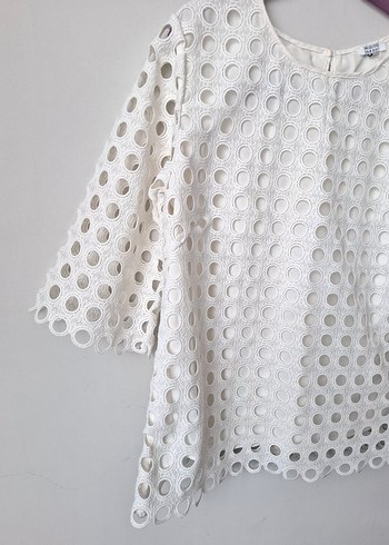 Dantel Detaylı Beyaz Kadın Bluz - Görsel 2