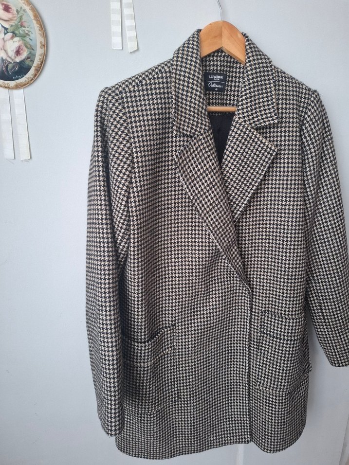 Düğmeli Midi Kadın Klasik Ceket - Görsel 3