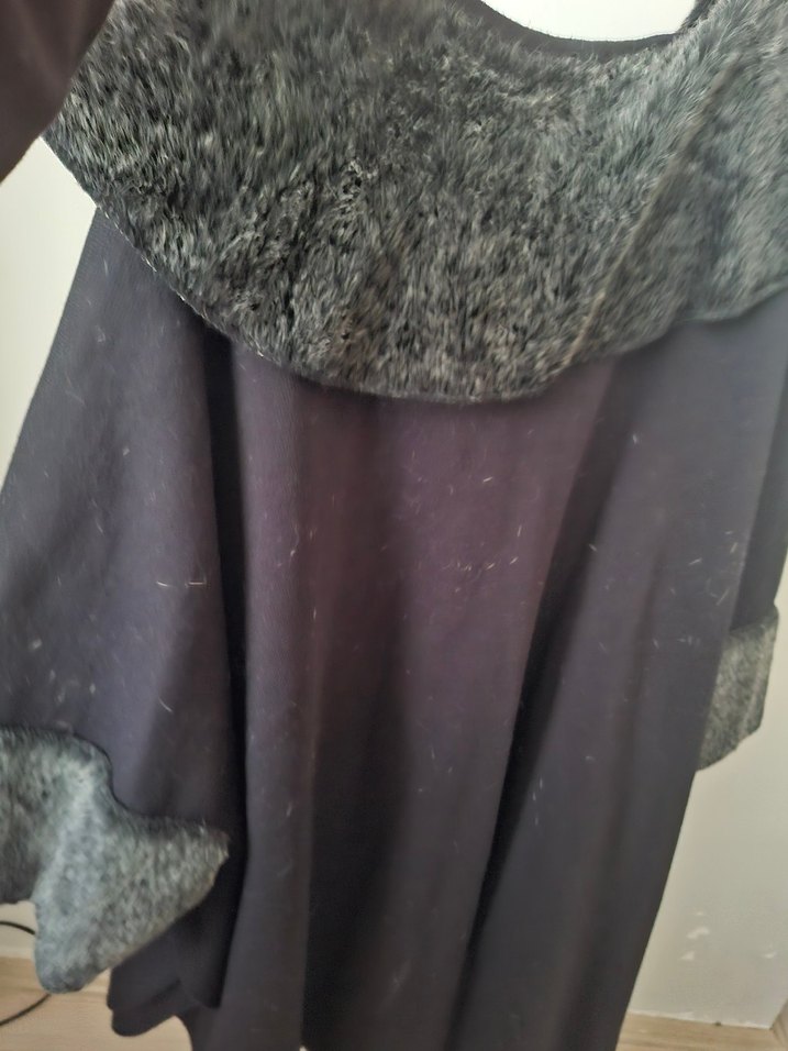 Gri Kadın Uzun Kollu Kürklü Panço - Görsel 5