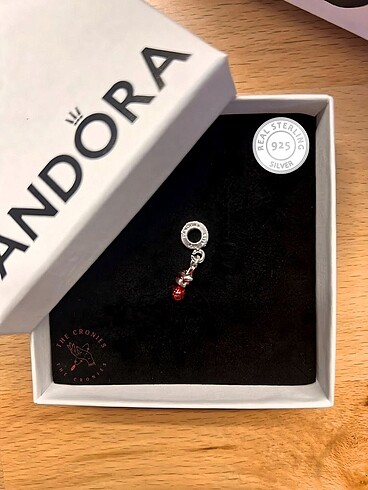 Beden Pandora | Marvel Örümcek Adam Charm
