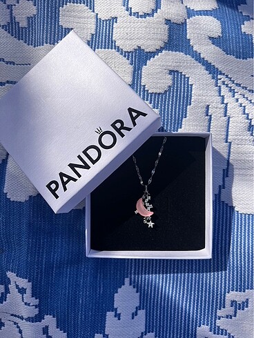 Beden çeşitli Renk Meşhur Pandora Tarzı Pembe Sallanan Ay Yıldız Kolye