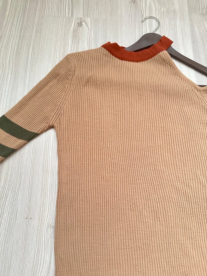 Bej Kadın Boğazlı Triko Kazak - Görsel 2