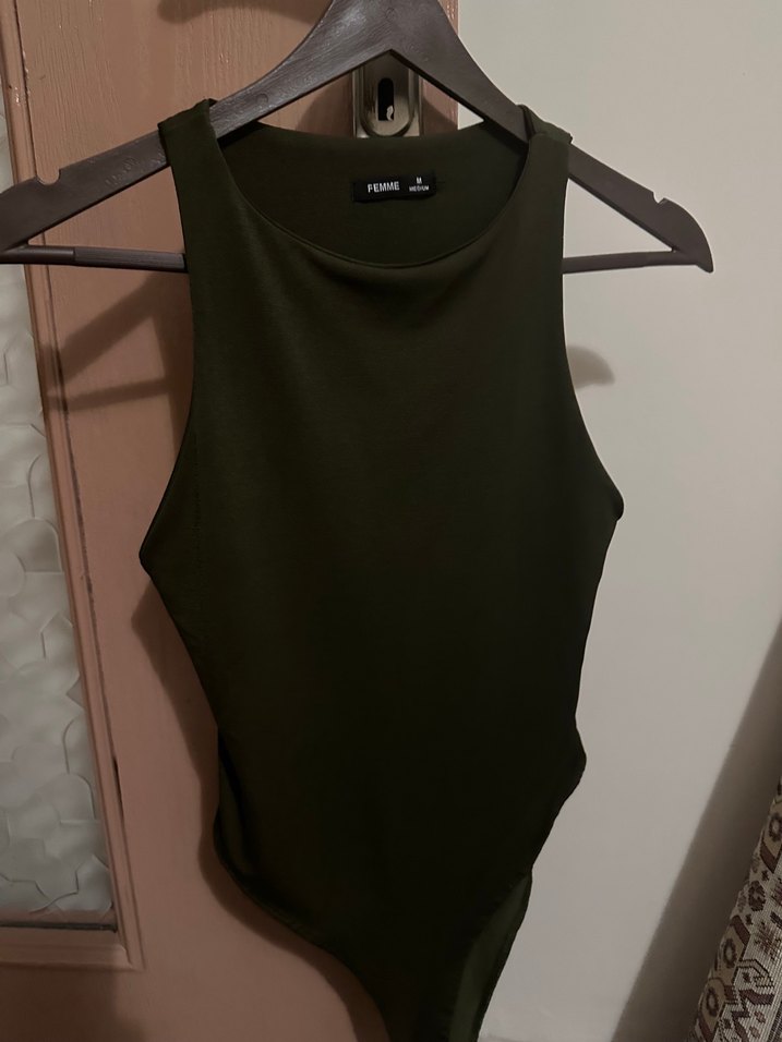 Koyu Yeşil Yüksek Yakalı Kolsuz Bodysuit - Görsel 4