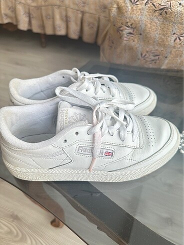 36 Beden Reebok spor ayakkabı