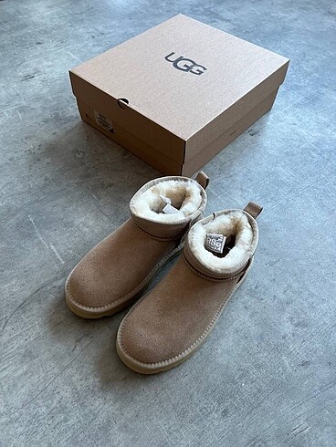 39 Beden kahverengi Renk Ugg ultra mini