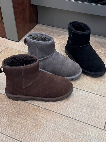 Ugg ultra mini