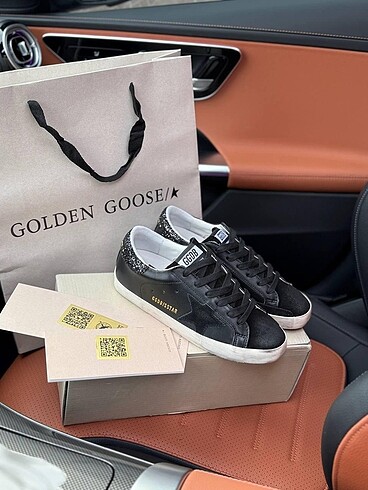 Golden Goose Deluxe Golden goose sneakerd