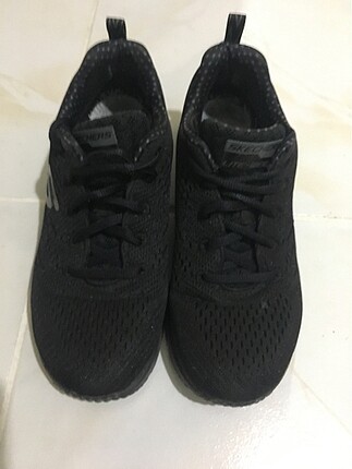 39 numara orjinal skechers spor ayakkabı