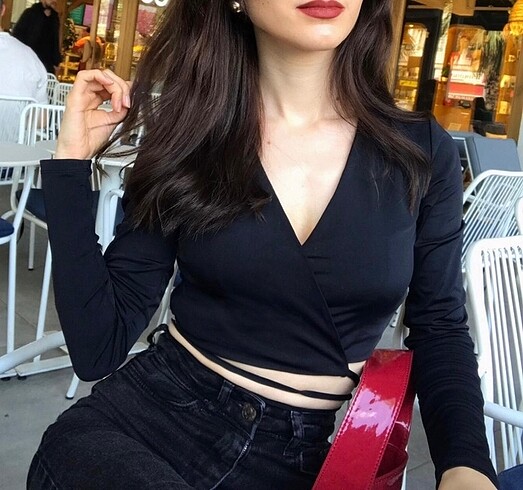 Bağlamalı bluz
