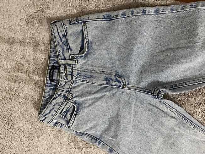 Trendyol yırtmaçlı pantolon