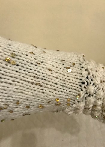 Düğmeli Beyaz Örgü Kadın Hırka - Görsel 2