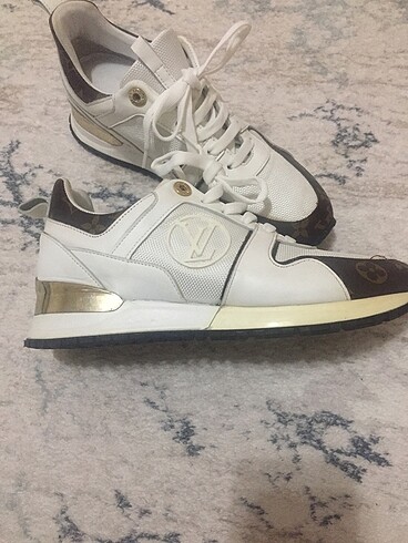 Louis Vuitton Spor ayakkabı