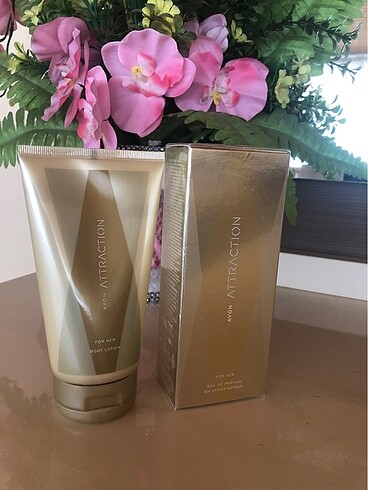 Avon un en kalıcı ve keskin kokularından biri 50 ml