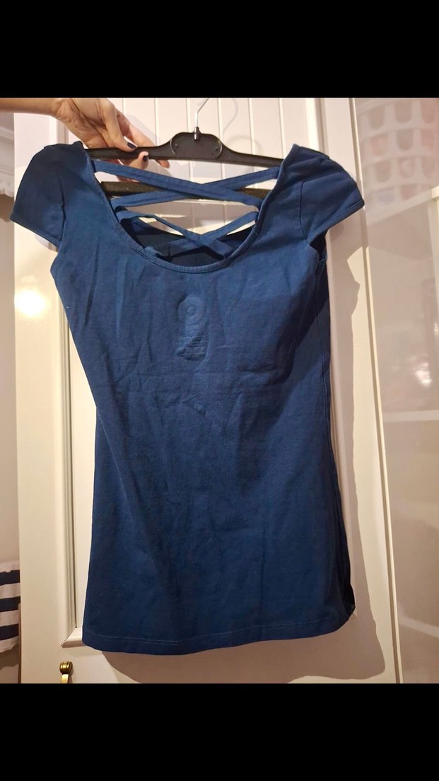 Lacivert Drapeli Yüksek Yakalı Kadın Tişört - Görsel 3