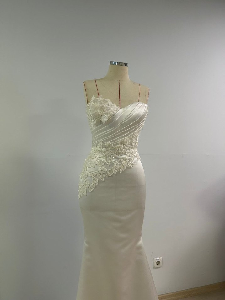 Straplez Beyaz Denizkızı Gelinlik - Görsel 2