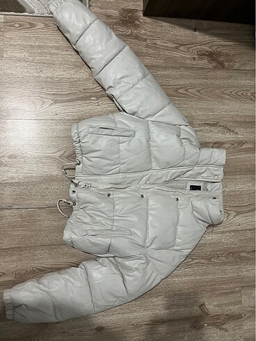 Bershka Bershka şişme mont