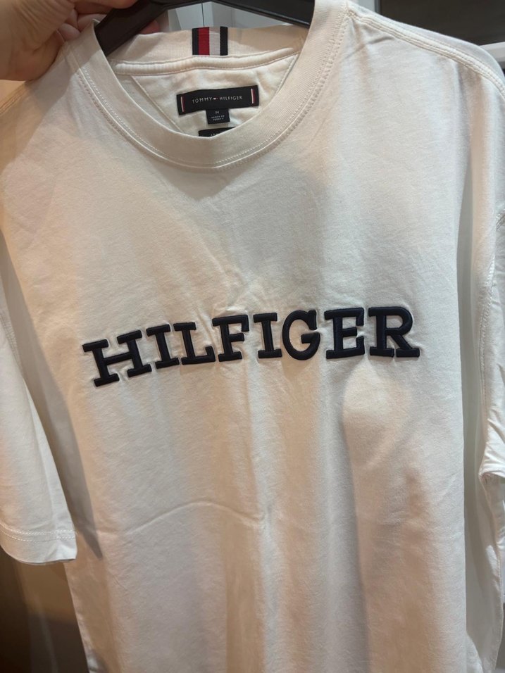 Tommy Hilfiger Beyaz Tişört - Görsel 4