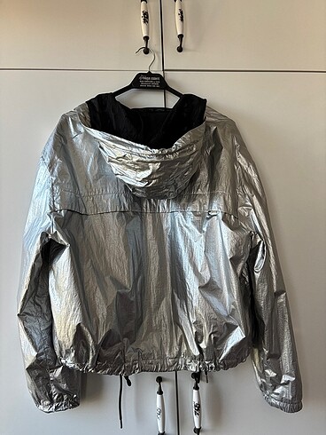 H&M H&M MARKA PARLAK RENK YAĞMURLUK