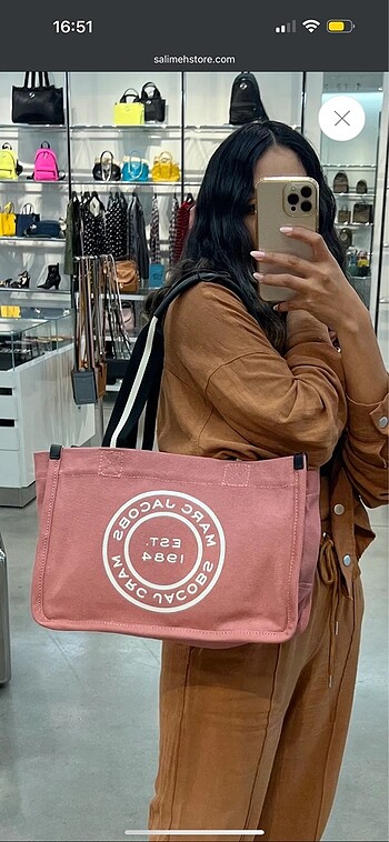 Beden Marc Jacobs Signet Tote Bag