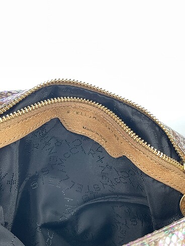 Beden Stella McCartney Çapraz Çanta %70 İndirimli.