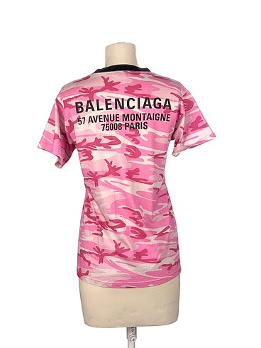 s Beden Balenciaga T-shirt %70 İndirimli.