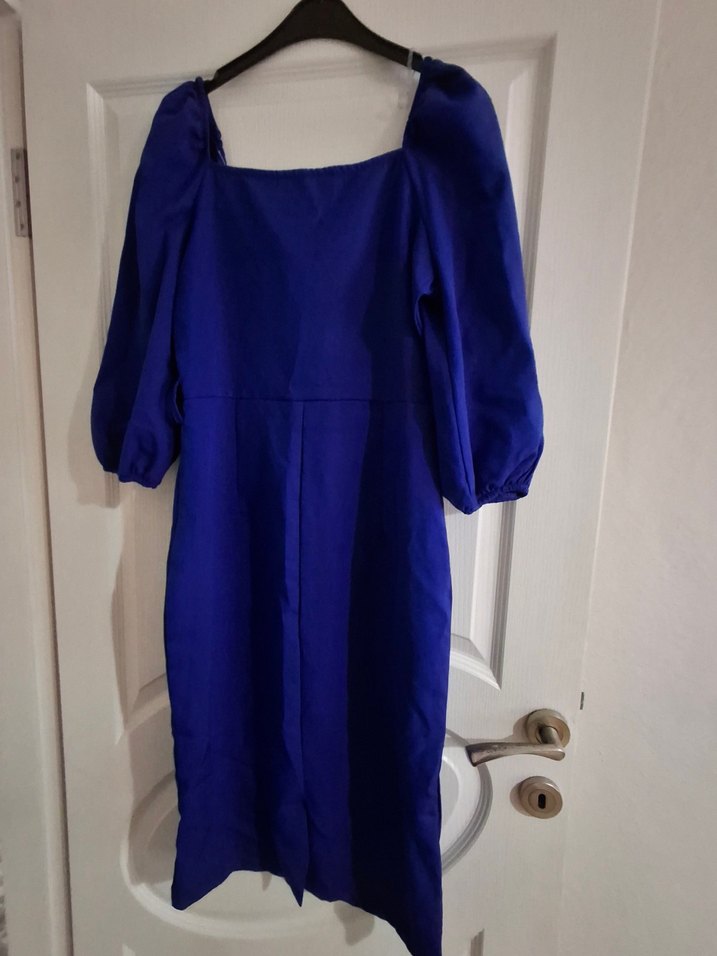 Mavi V Yaka Düğmeli Kalem Elbise - Görsel 4