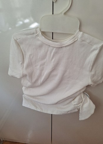 Bershka orijinal Beyaz kadın Tişörtü
