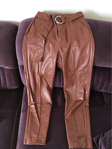 Taba deri kemerli pantolon - Görsel 3
