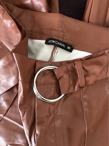 Taba deri kemerli pantolon - Görsel 5