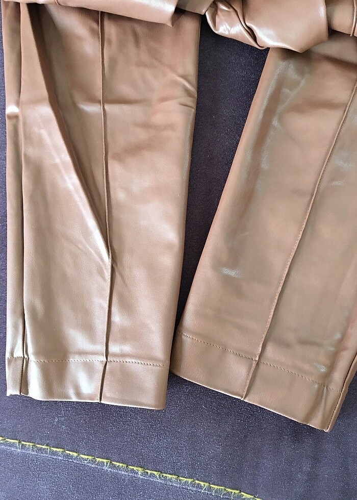 Taba deri kemerli pantolon - Görsel 4