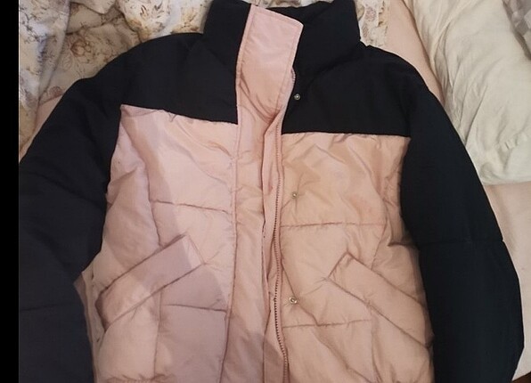 H&M MONT