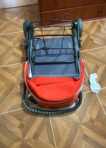 Gri-Kırmızı Bebek Arabası - Görsel 3