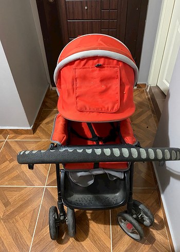 Gri-Kırmızı Bebek Arabası - Görsel 2