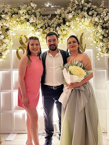 Su yeşili abiye