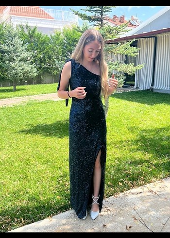 Siyah Parlak Yılan Desenli Uzun Abiye Elbise - Görsel 3