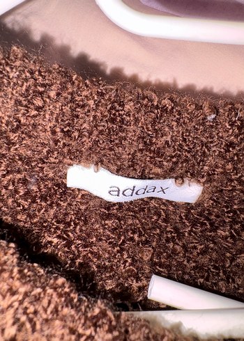 Düğmeli Kahverengi Kadın Hırka - Görsel 2